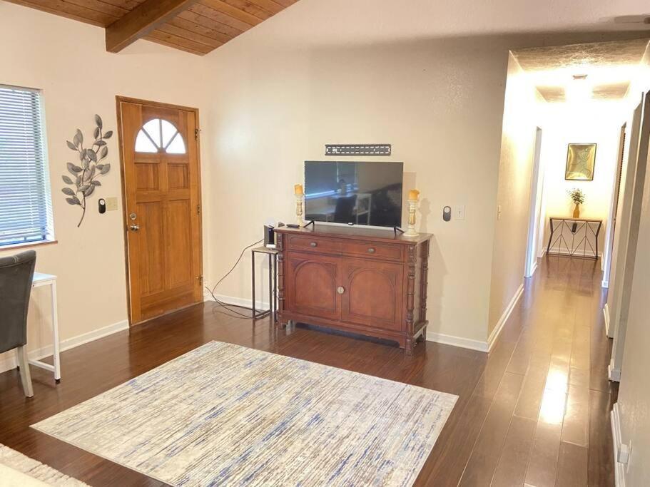 Peaceful, Private Master Bedroom With Own Bath Near Hilo, With Ac! Keaau Екстер'єр фото